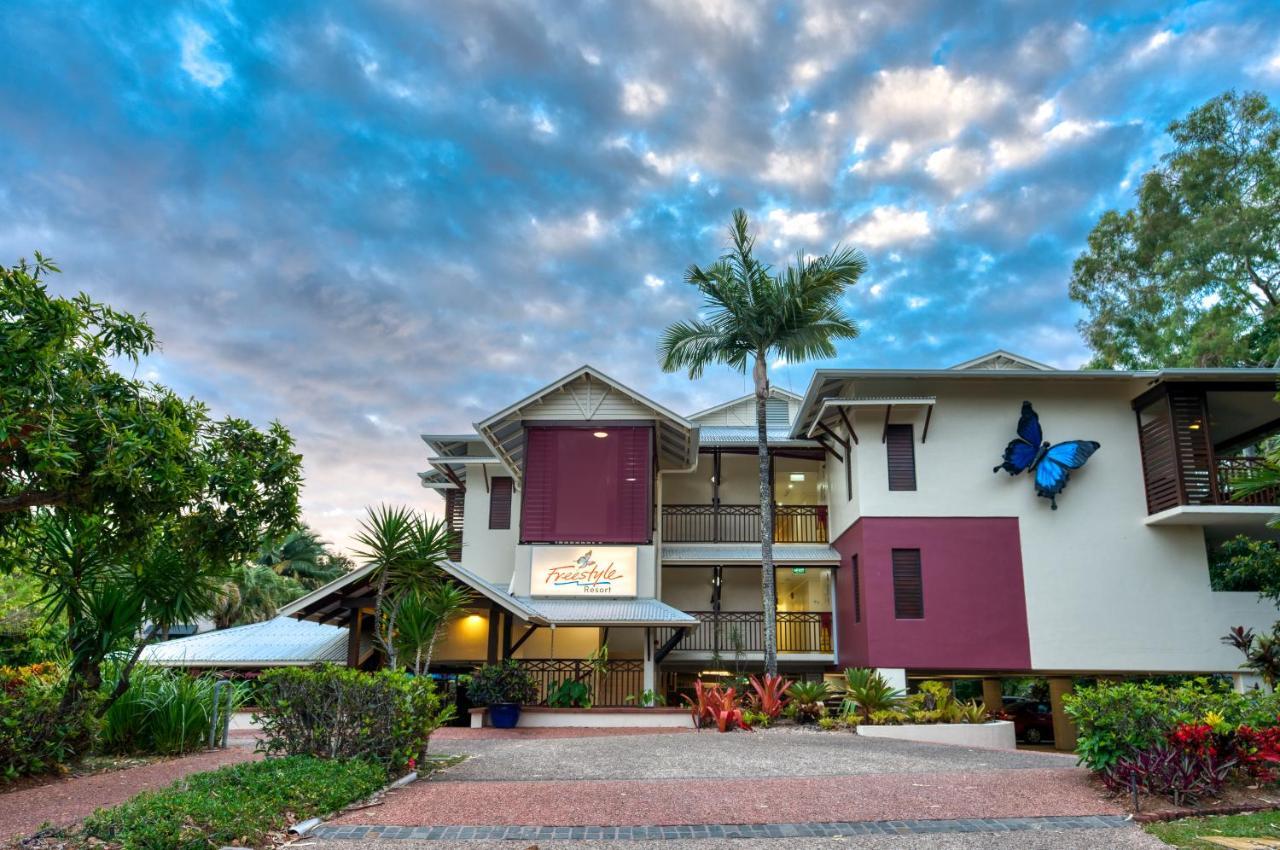 Freestyle Resort Port Douglas Extérieur photo