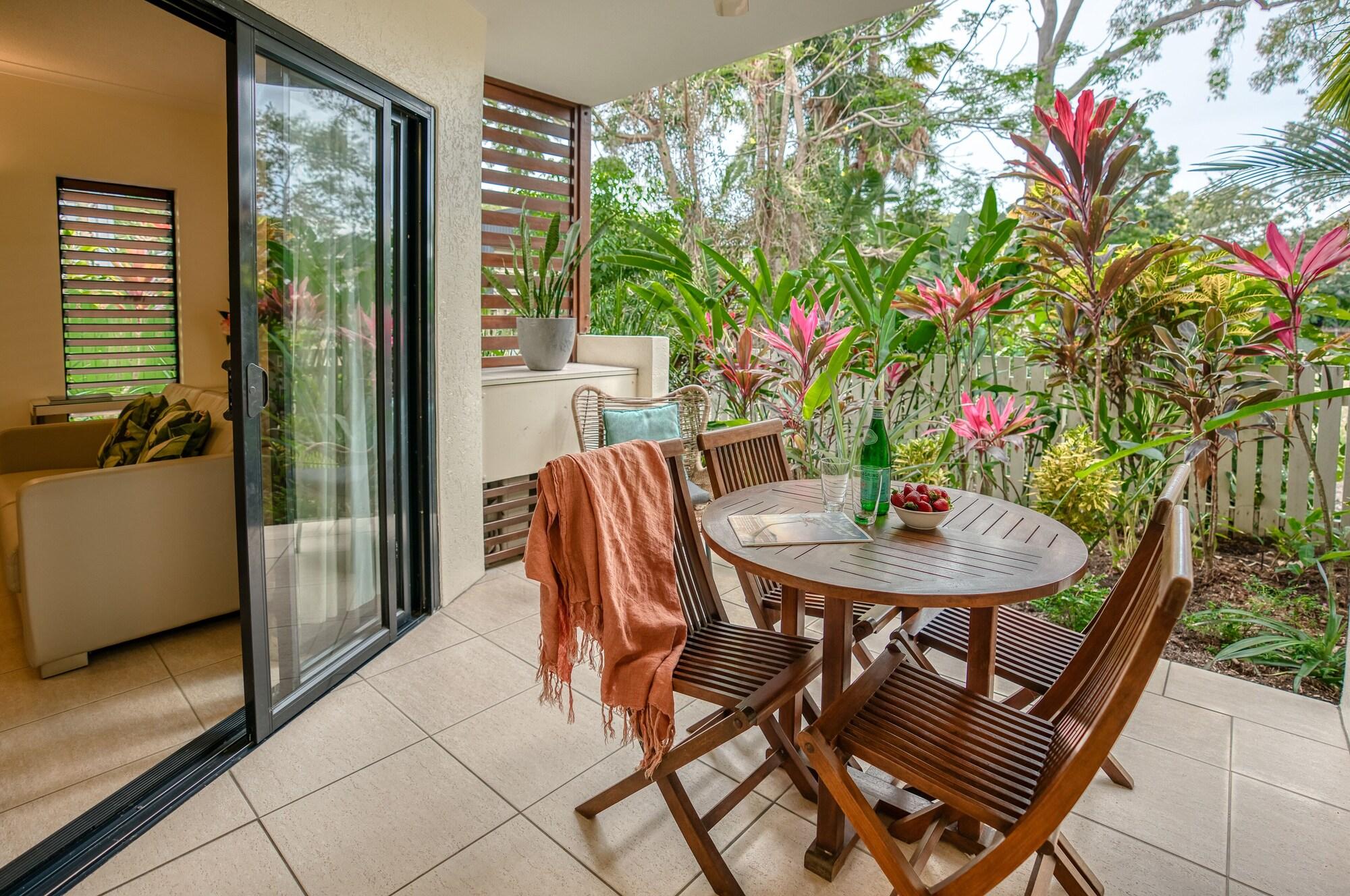 Freestyle Resort Port Douglas Extérieur photo